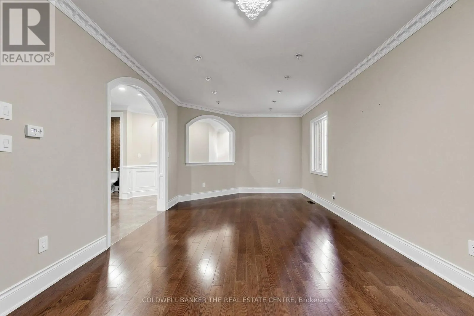 20 SHALOM ALEICHEM COURT