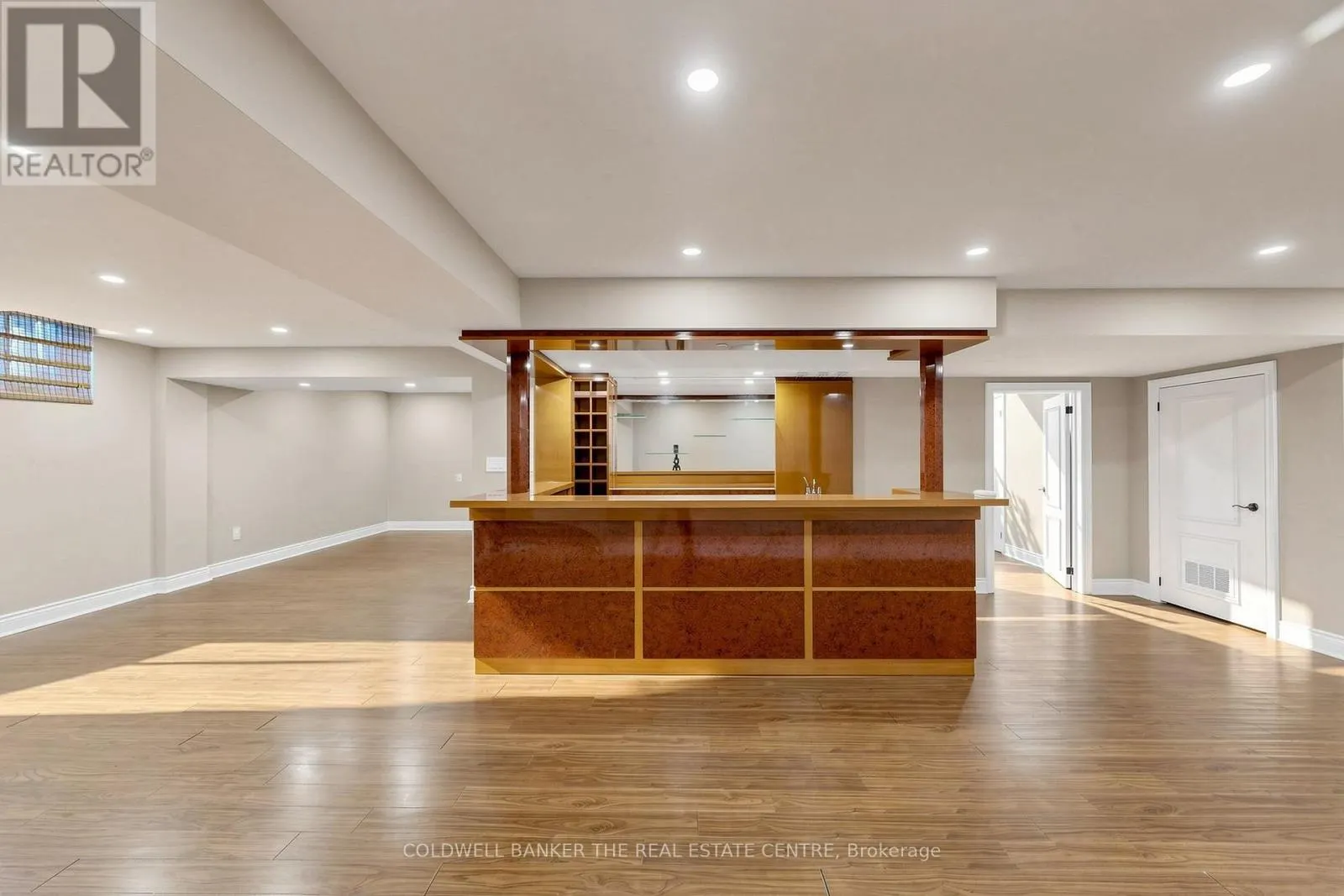 20 SHALOM ALEICHEM COURT