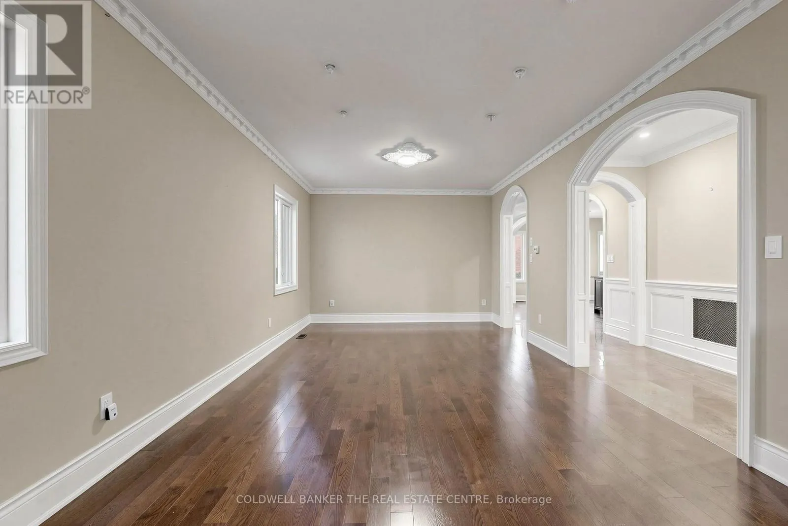 20 SHALOM ALEICHEM COURT