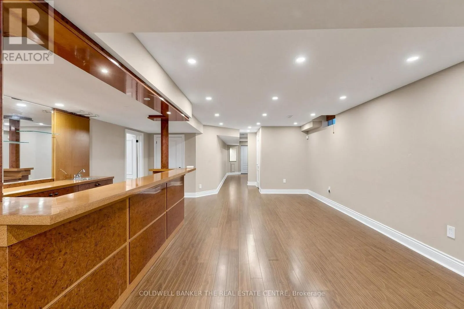 20 SHALOM ALEICHEM COURT