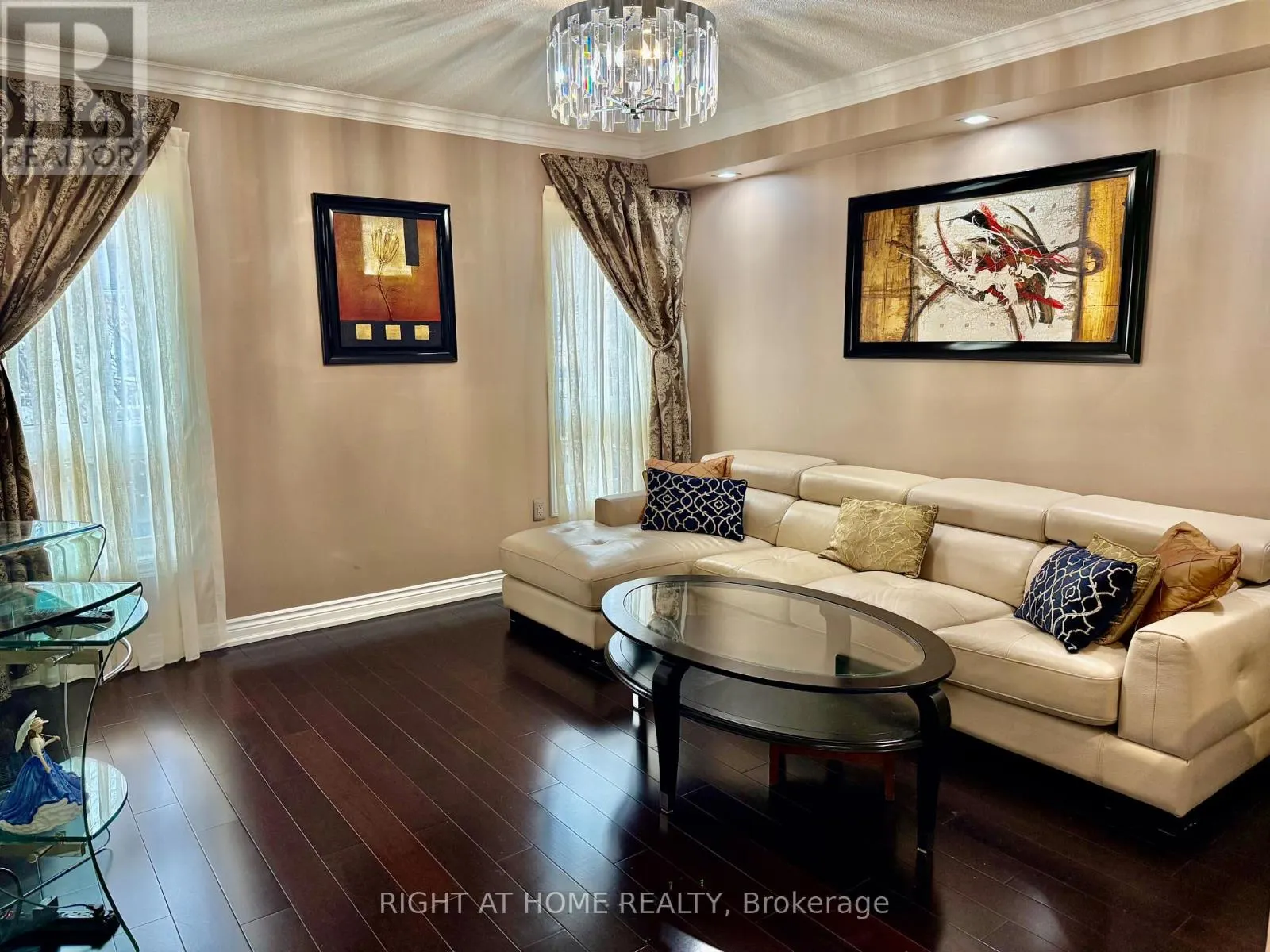 129 FOUR SEASONS CRESCENT