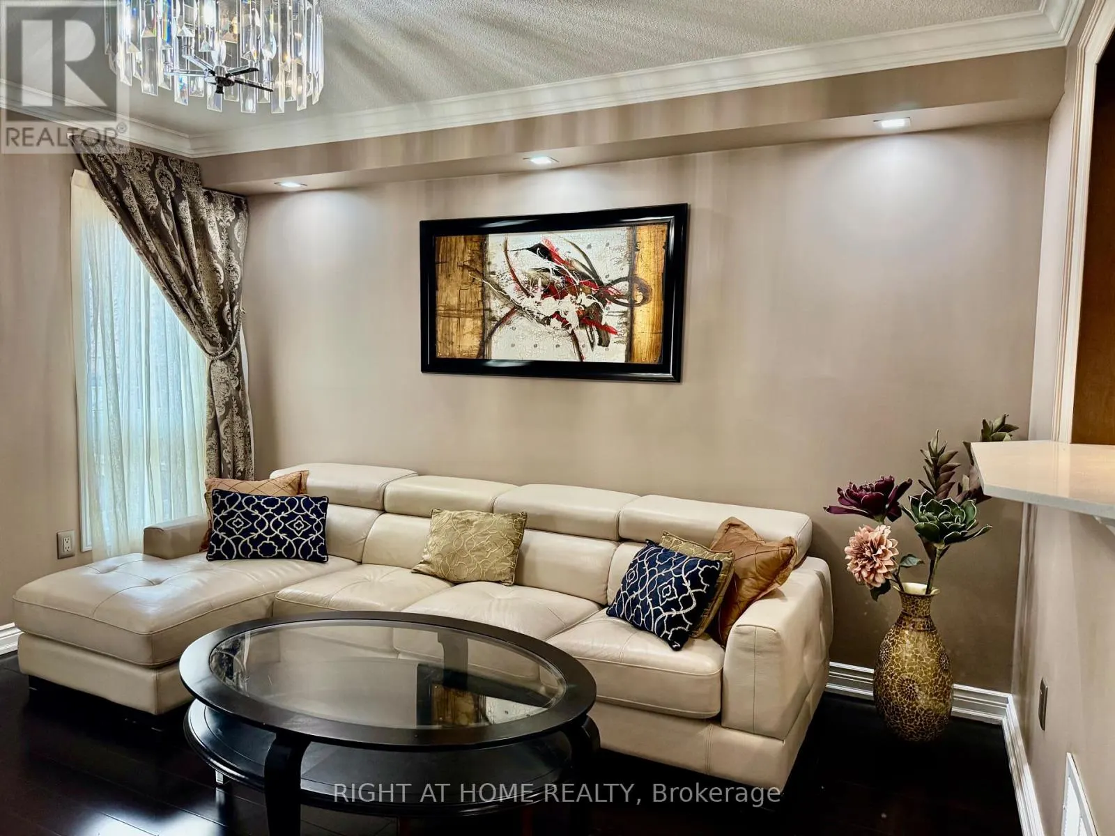 129 FOUR SEASONS CRESCENT