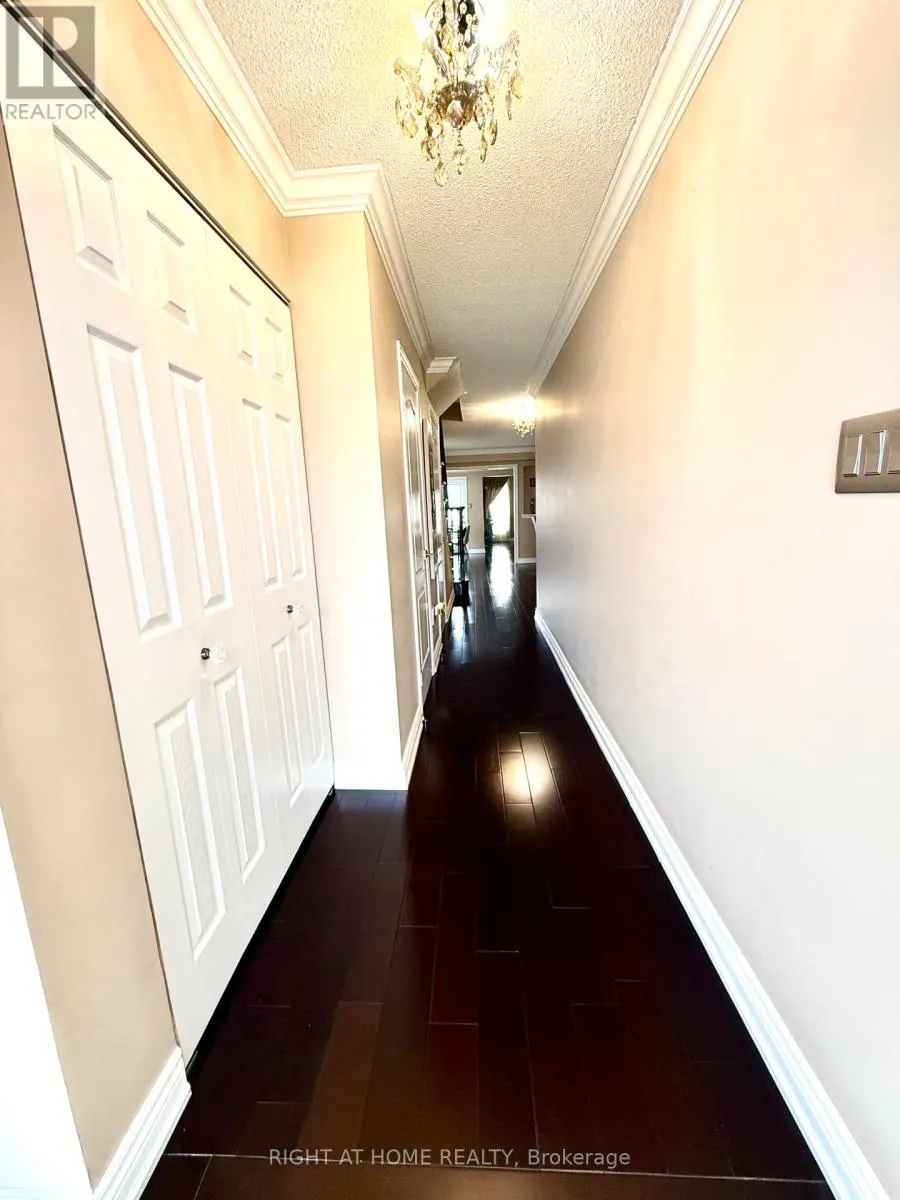 129 FOUR SEASONS CRESCENT