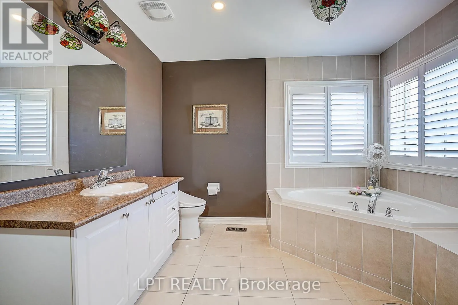 1168 MCTAVISH DRIVE