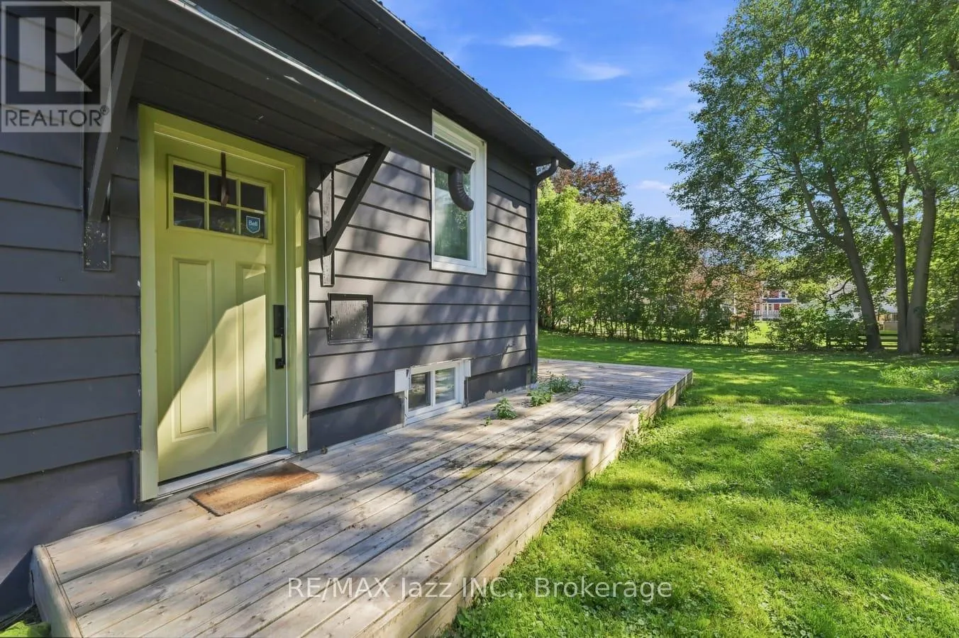 388 EAGLE STREET
