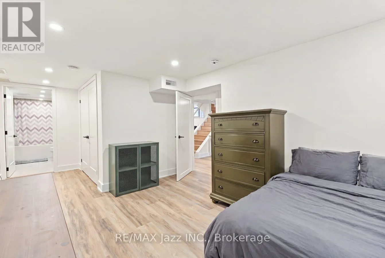 388 EAGLE STREET