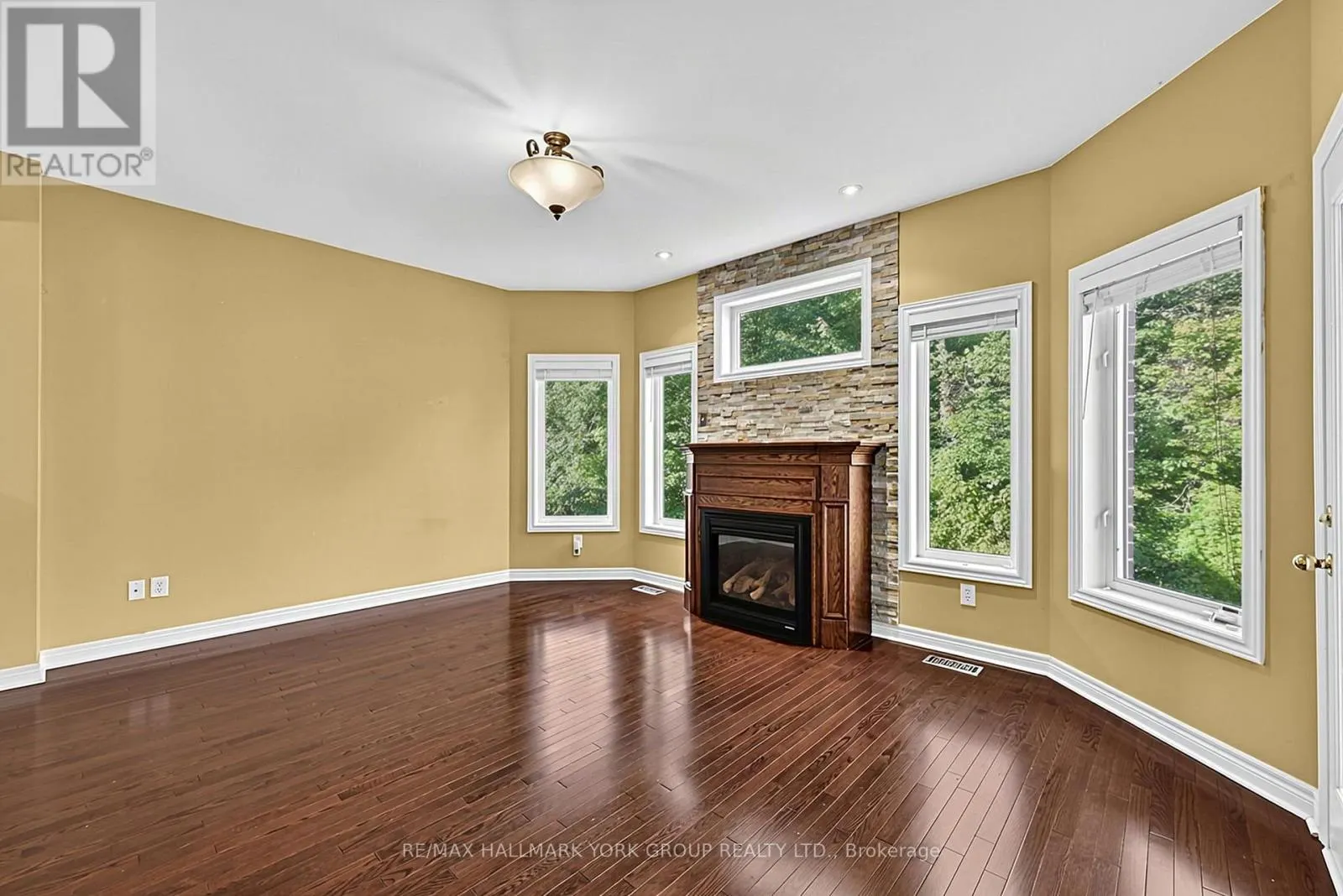 383 GILPIN DRIVE