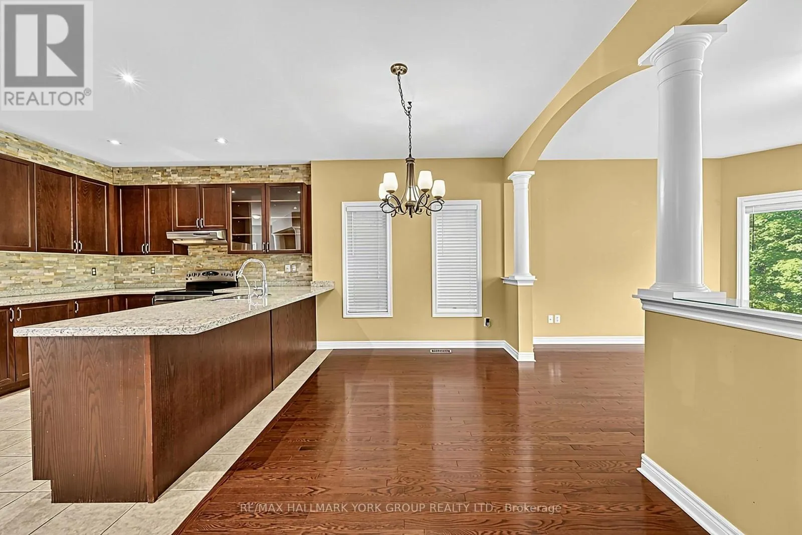 383 GILPIN DRIVE