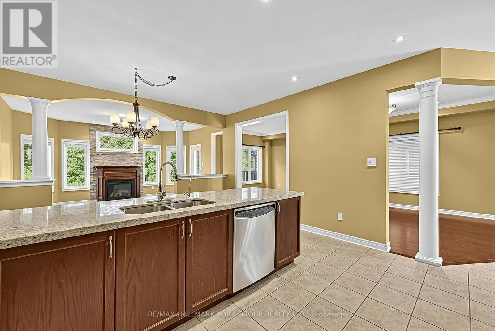 383 GILPIN DRIVE