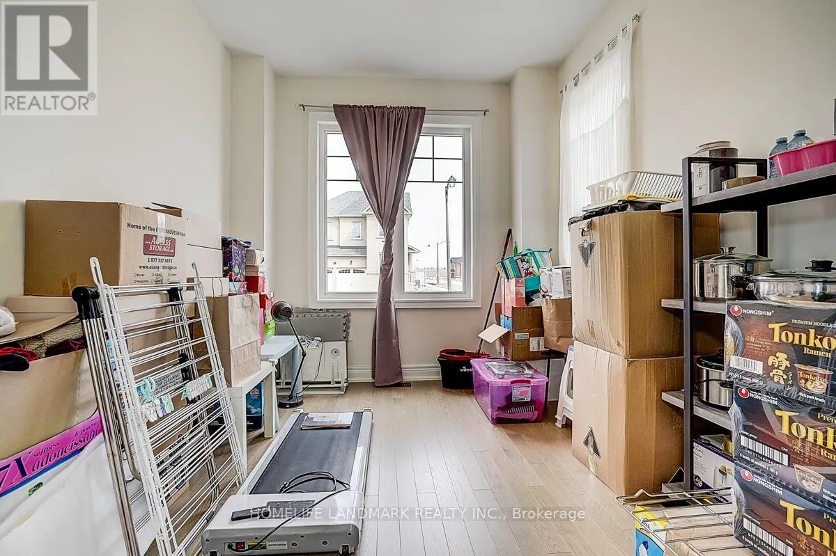 57 FAIMIRA AVENUE