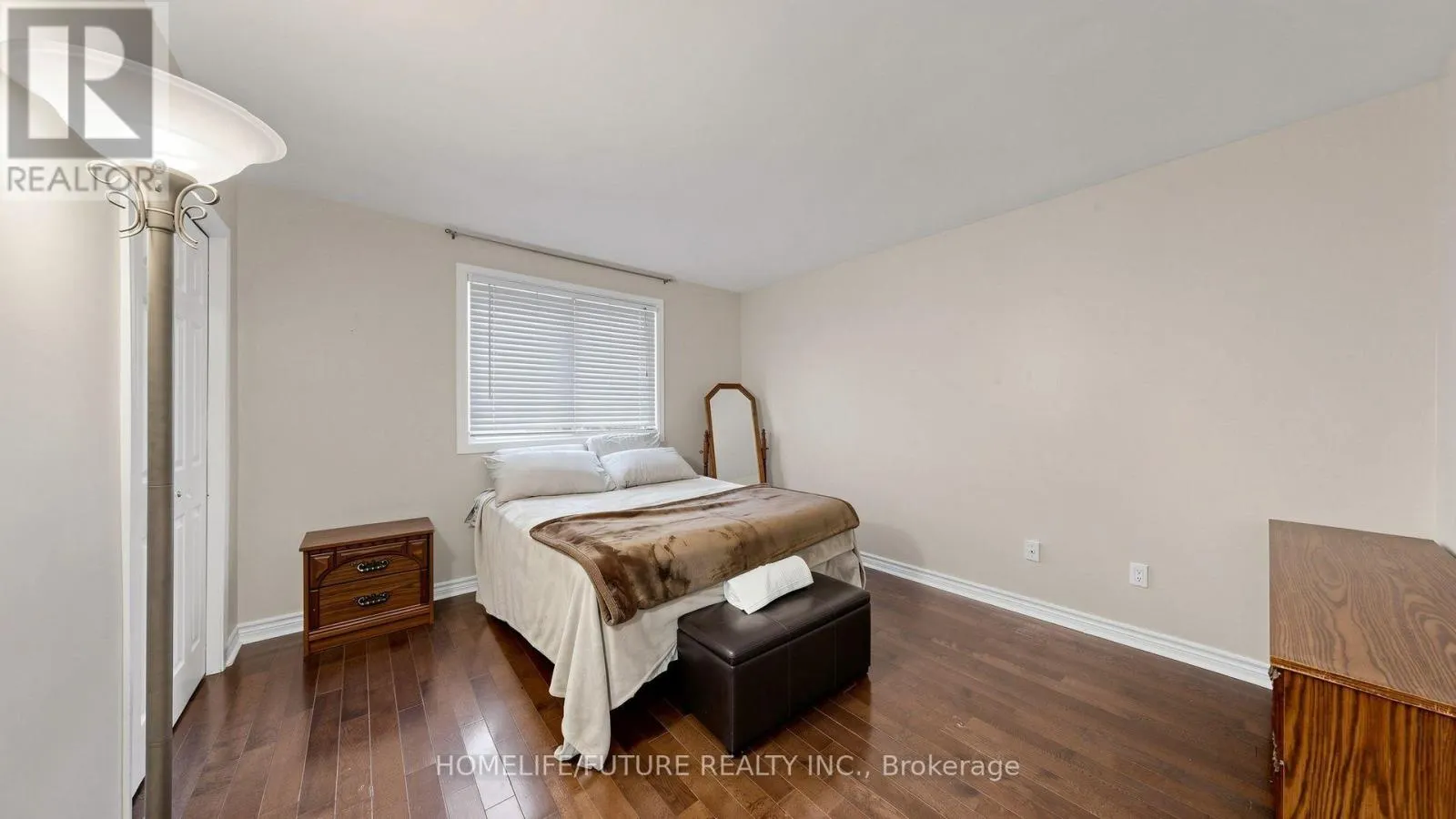 3906 ROSEMARY LANE