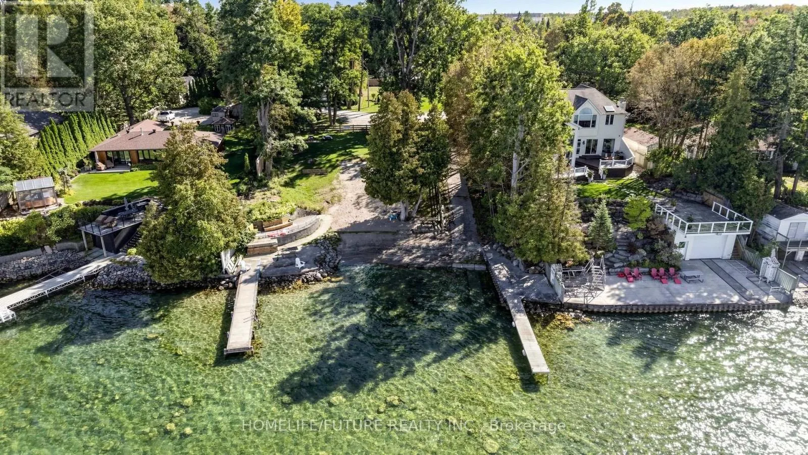 3906 ROSEMARY LANE