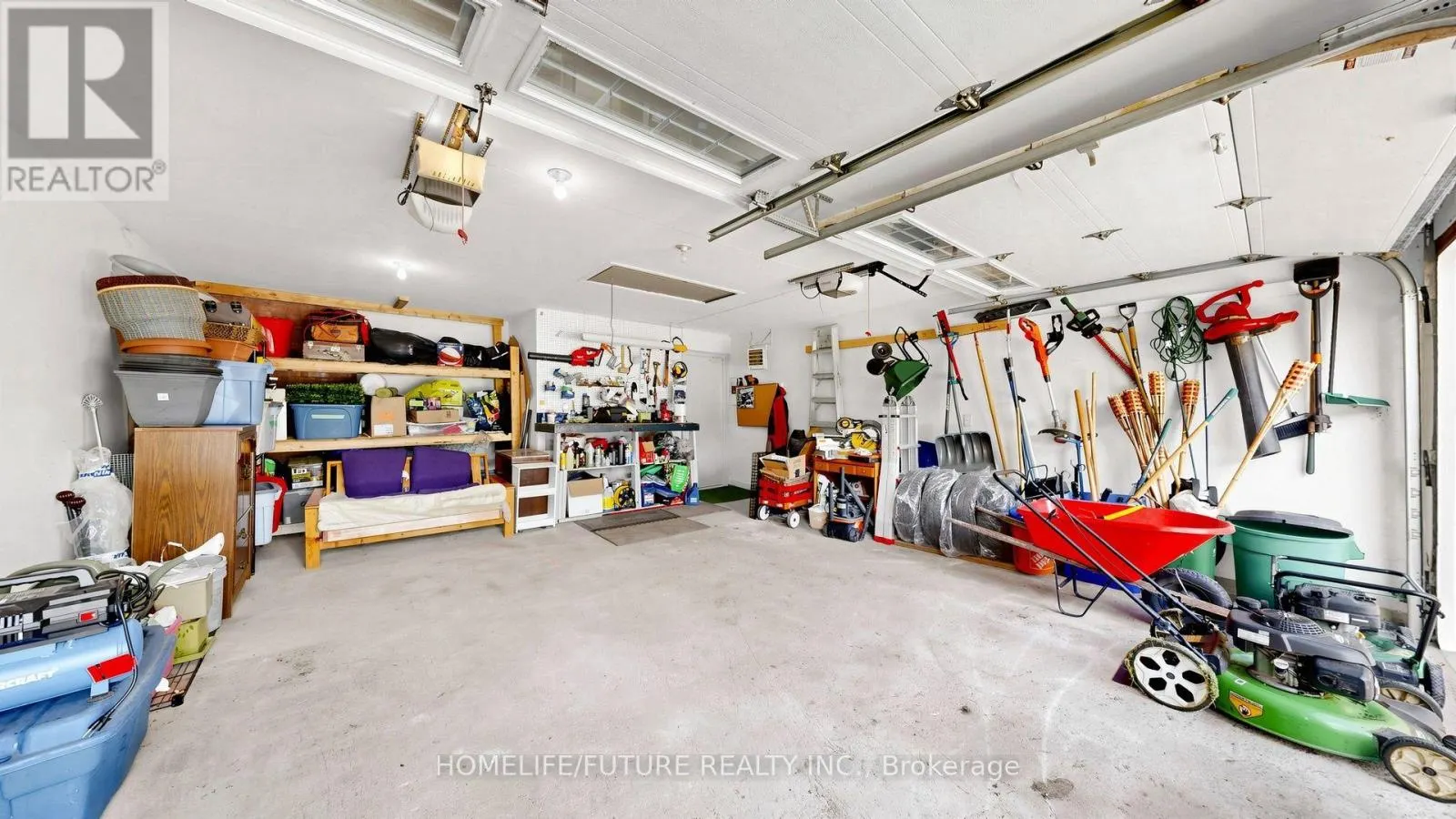 3906 ROSEMARY LANE