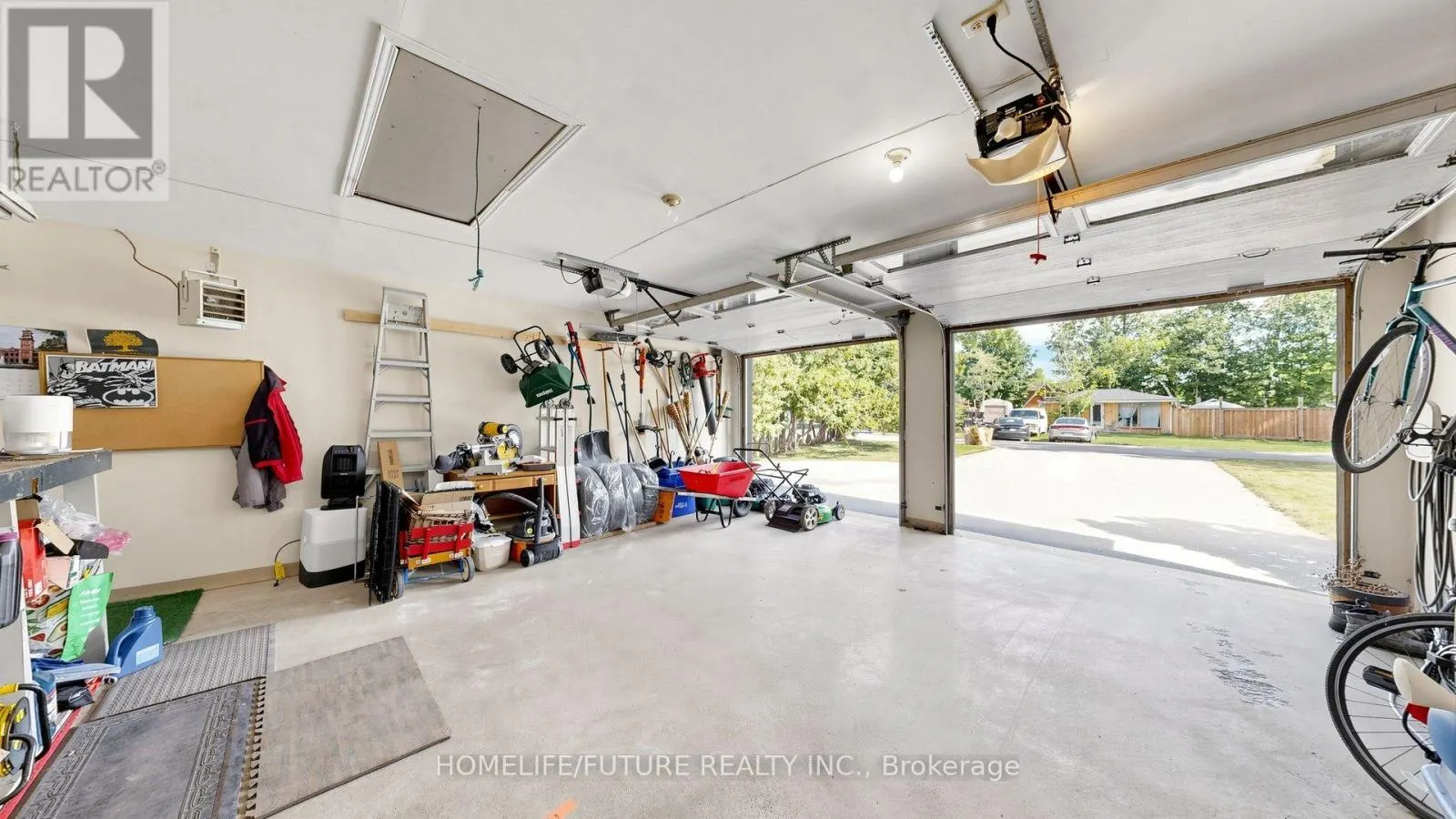 3906 ROSEMARY LANE