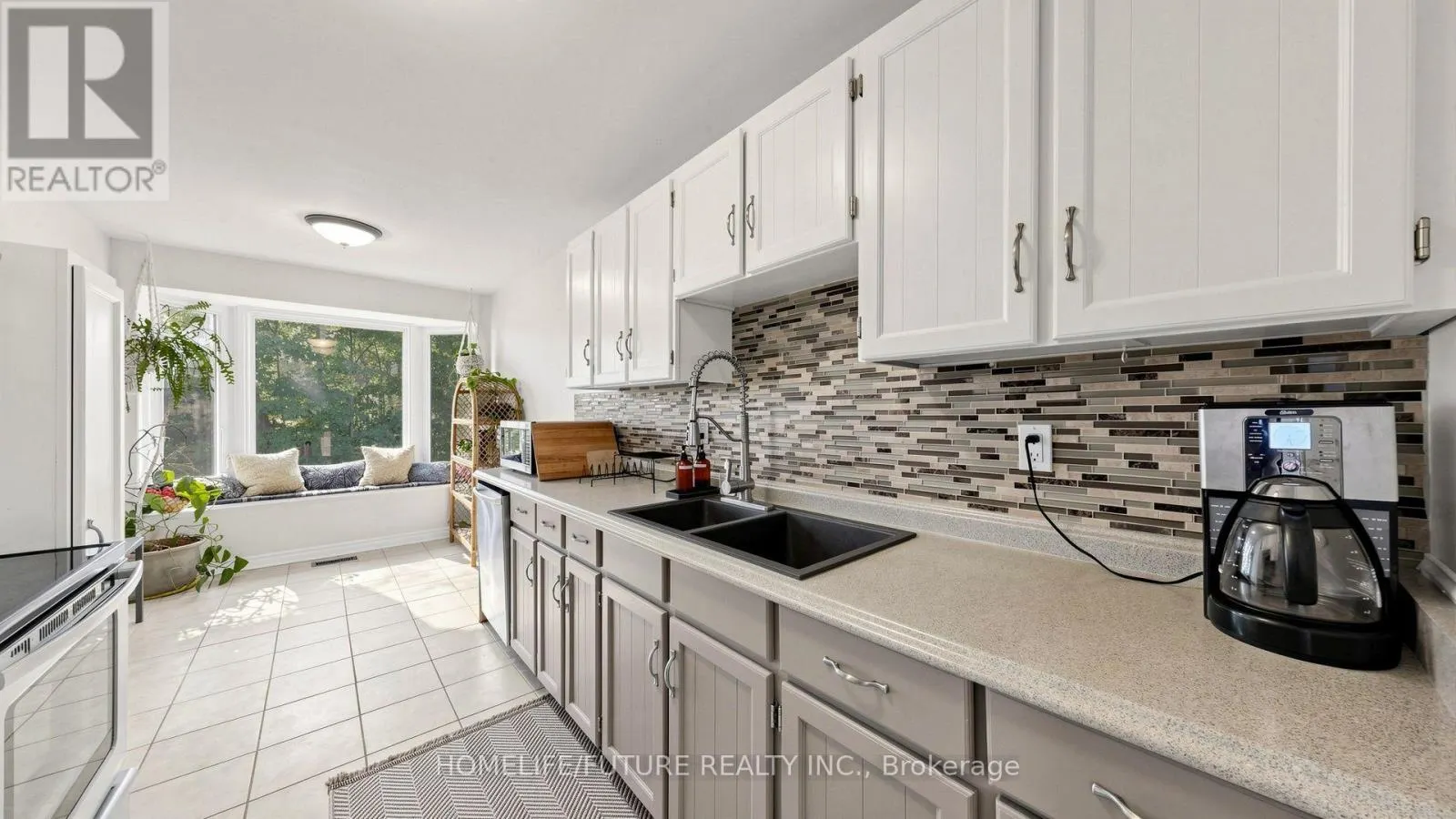 3906 ROSEMARY LANE