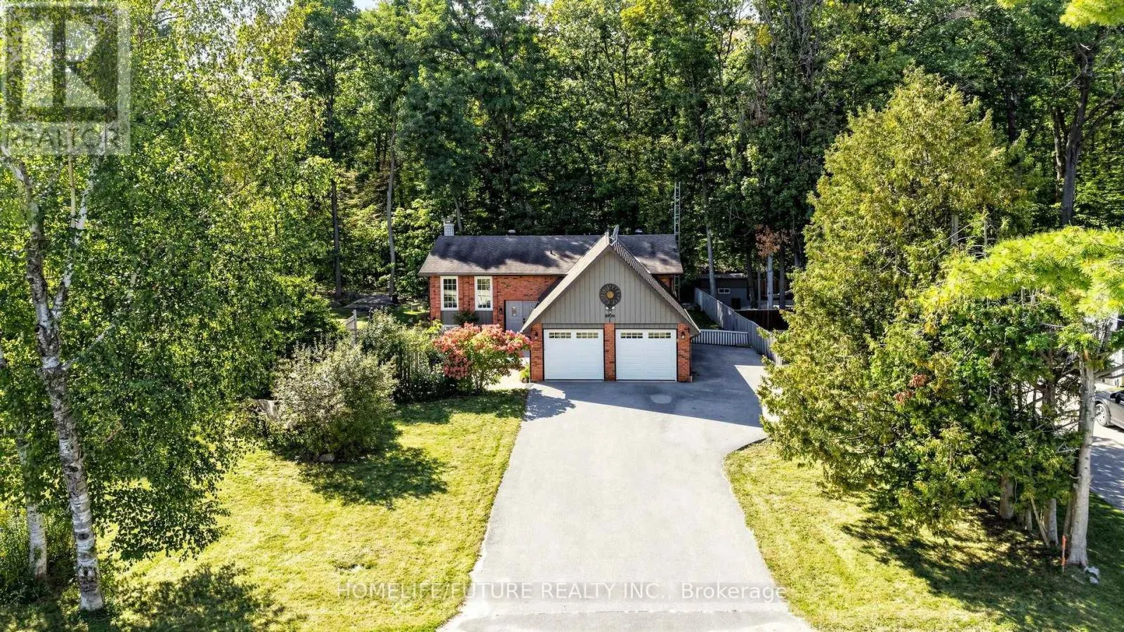 3906 ROSEMARY LANE