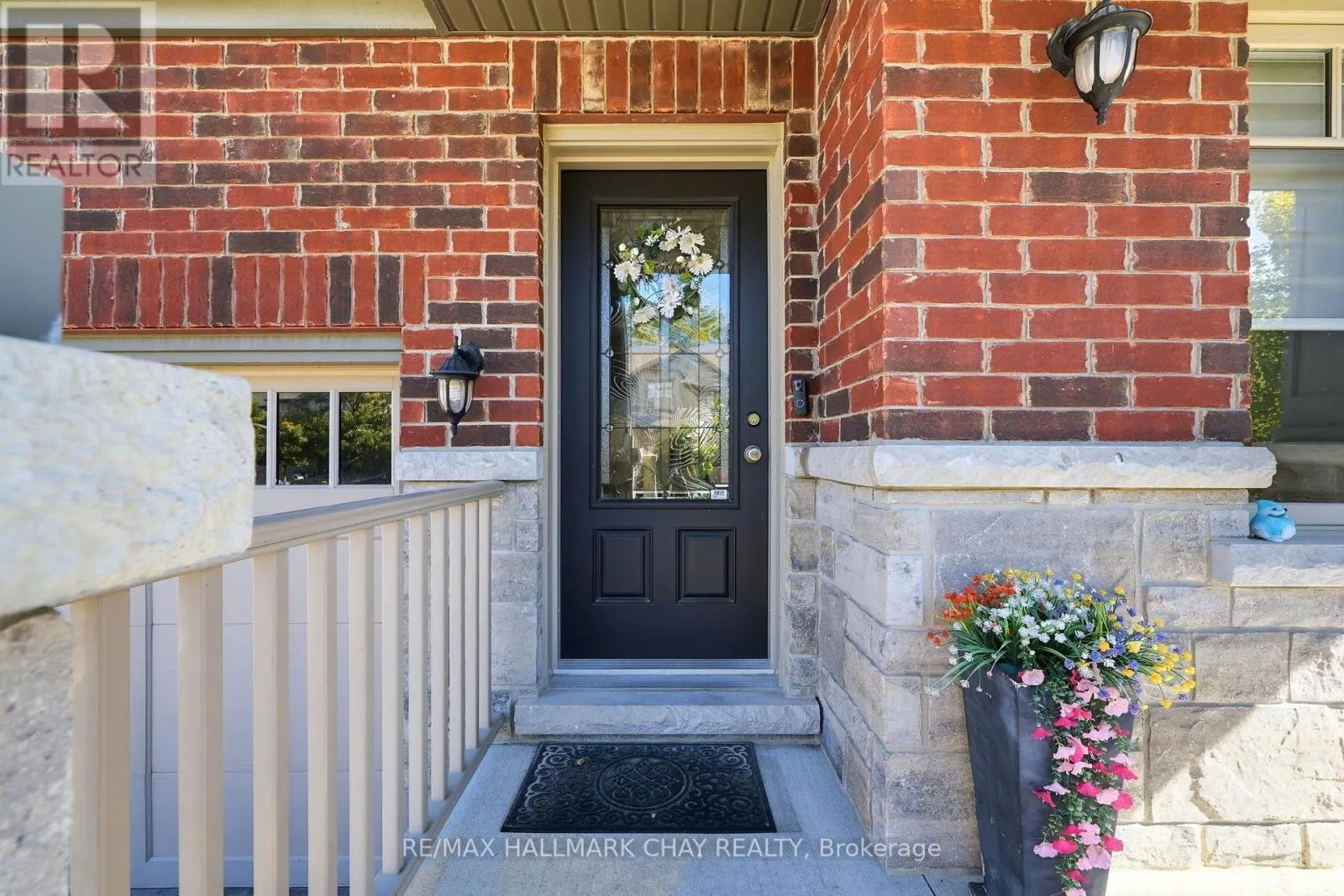 61 CARLETON TRAIL