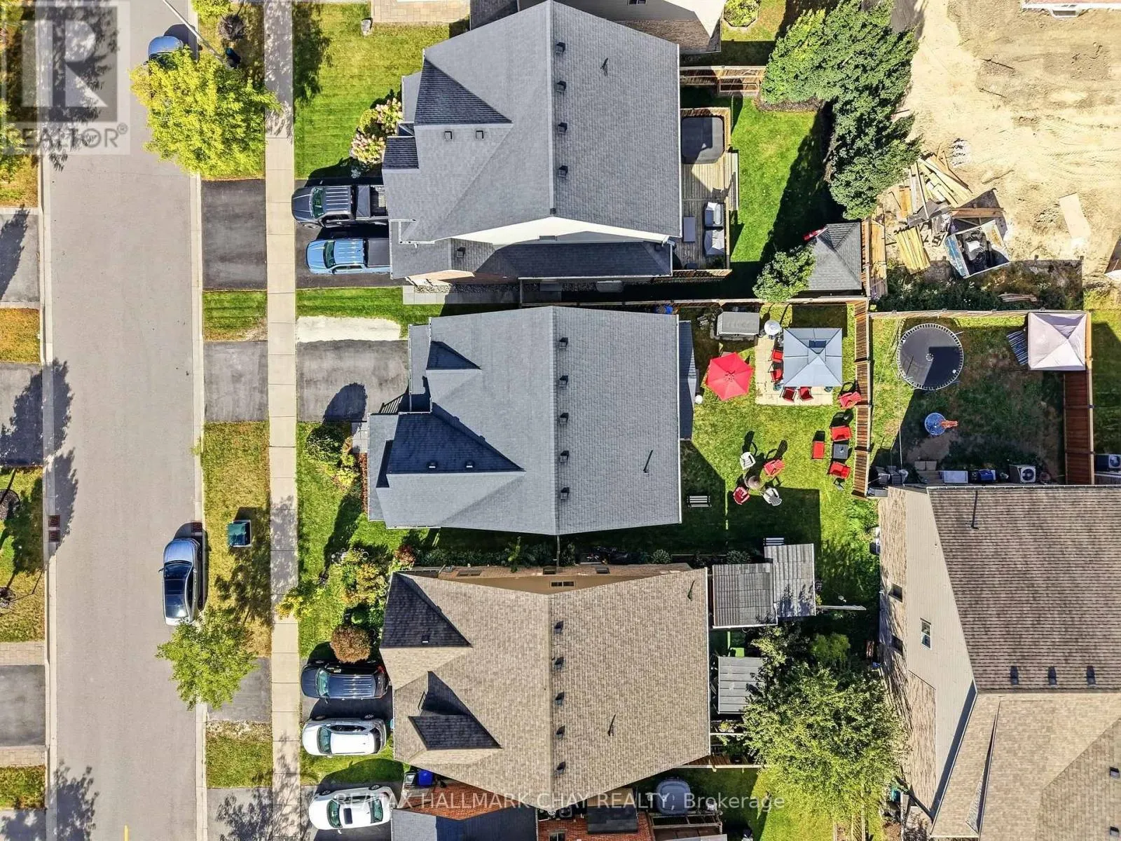 61 CARLETON TRAIL