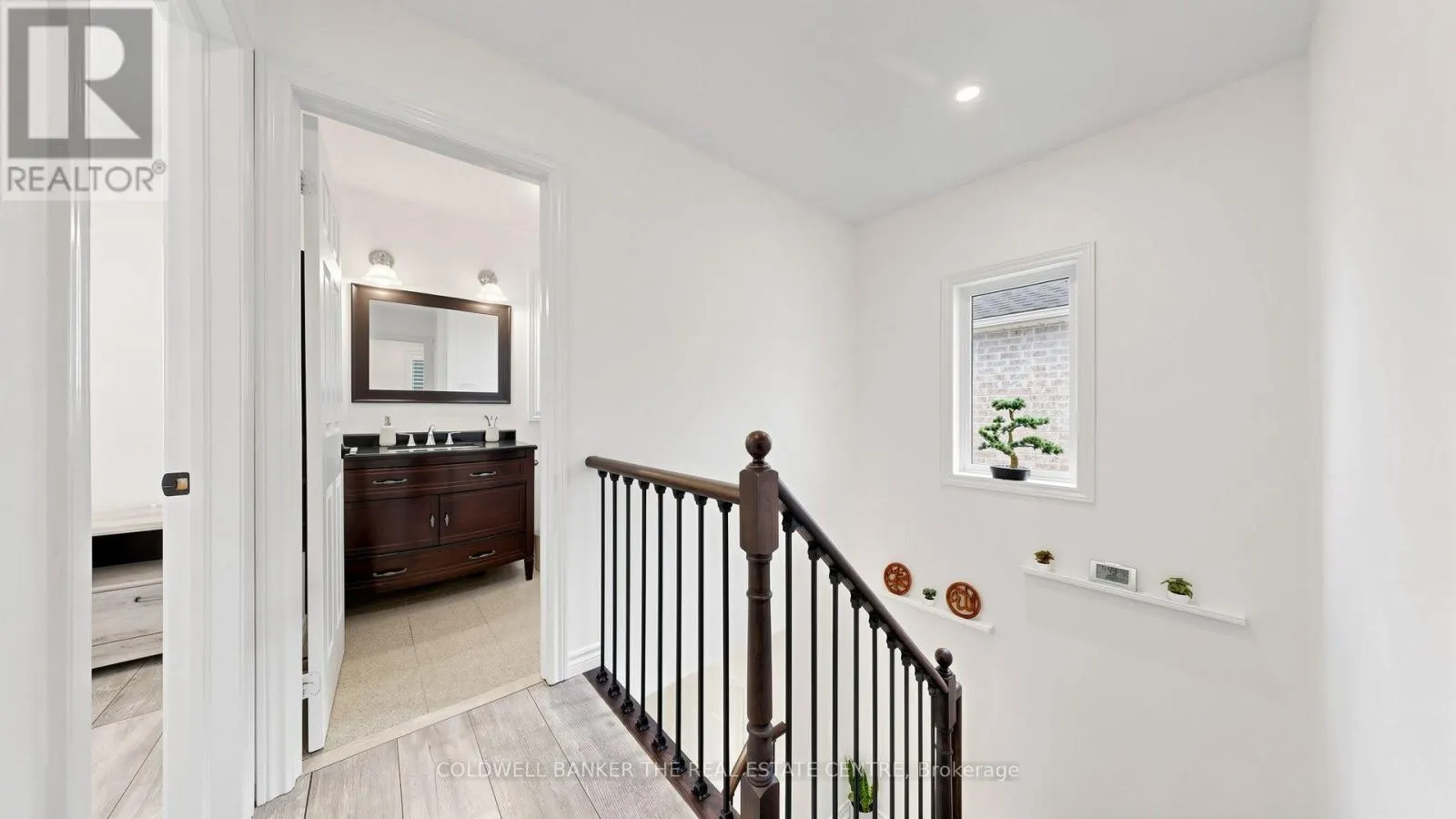 1847 SWAN STREET