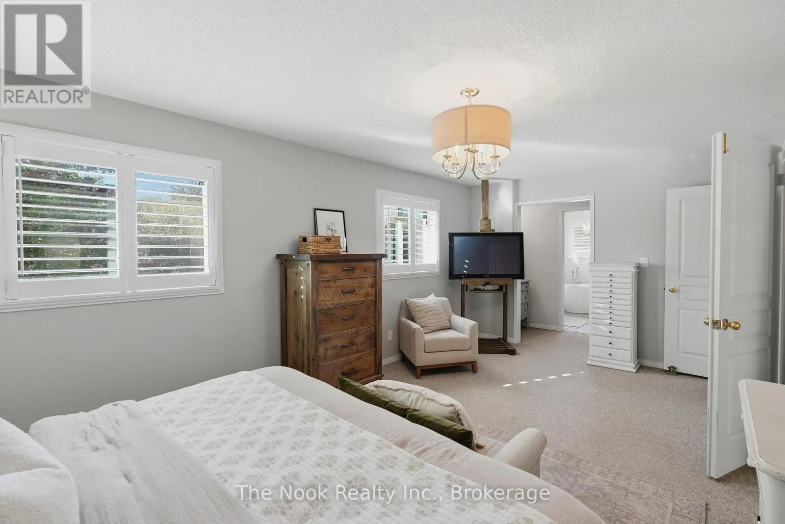 134 SECOND AVENUE