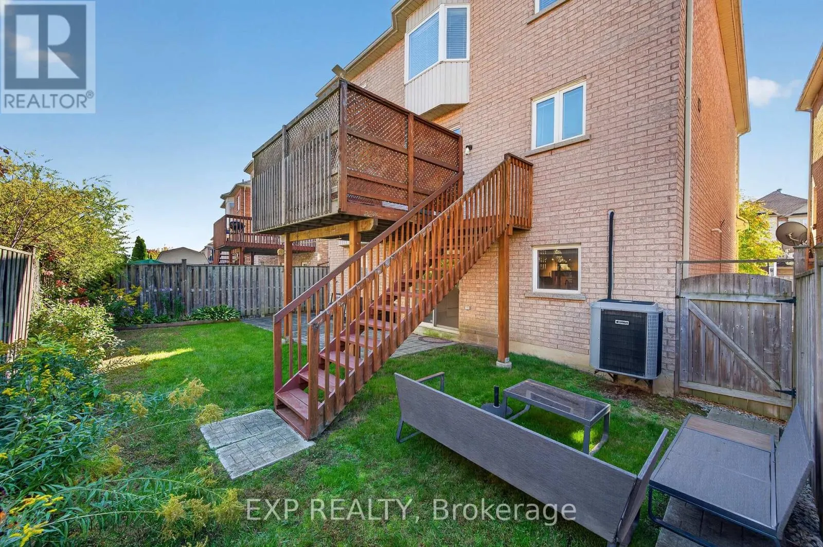 209 WOODSPRING AVENUE