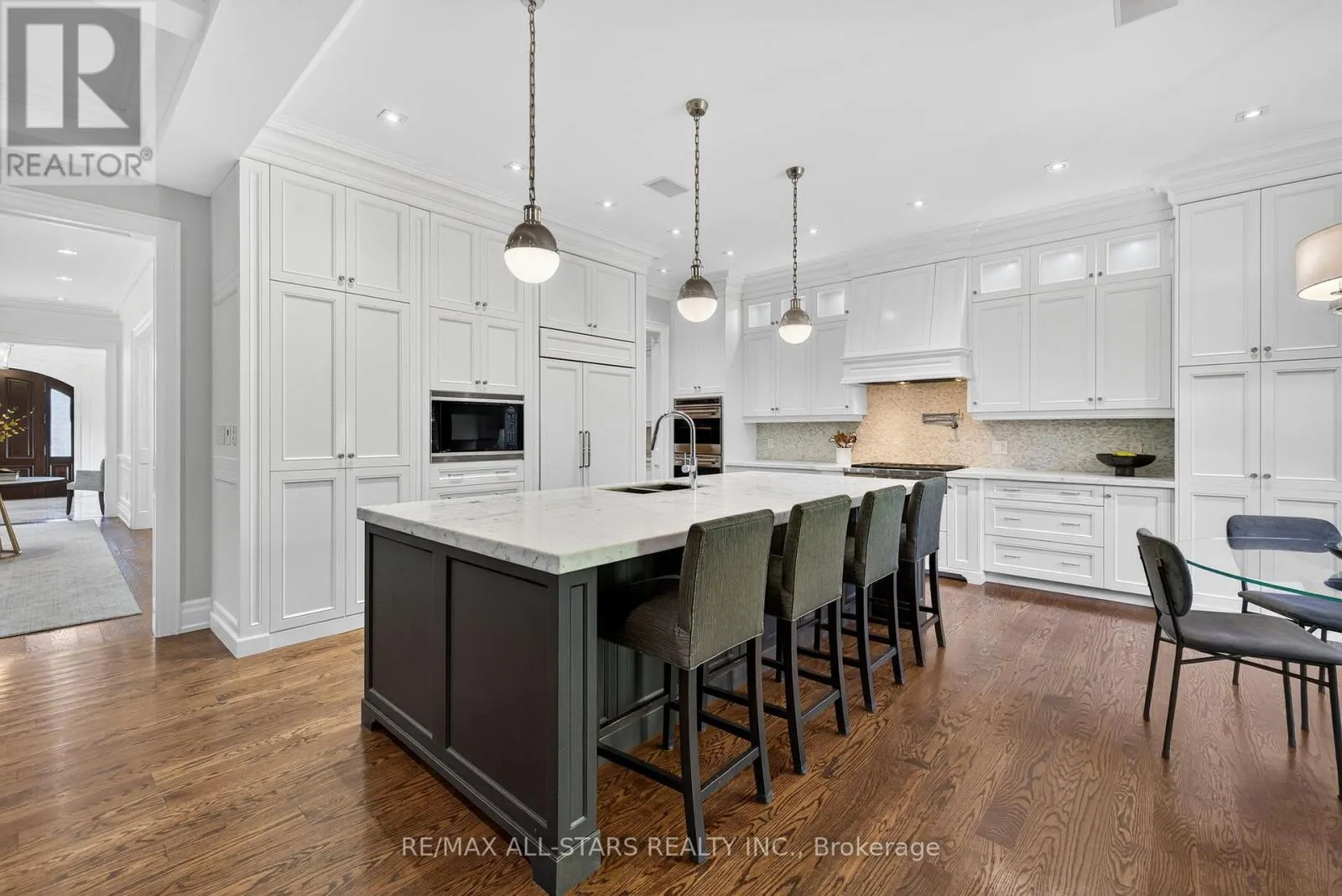 126 HILLVIEW ROAD