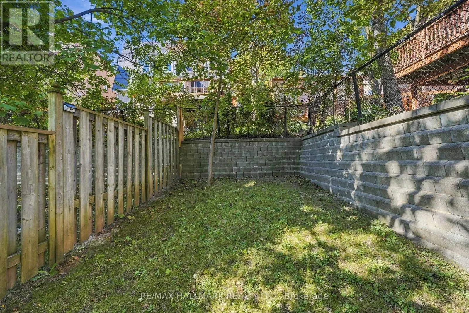 89 CRAWFORD ROSE DRIVE