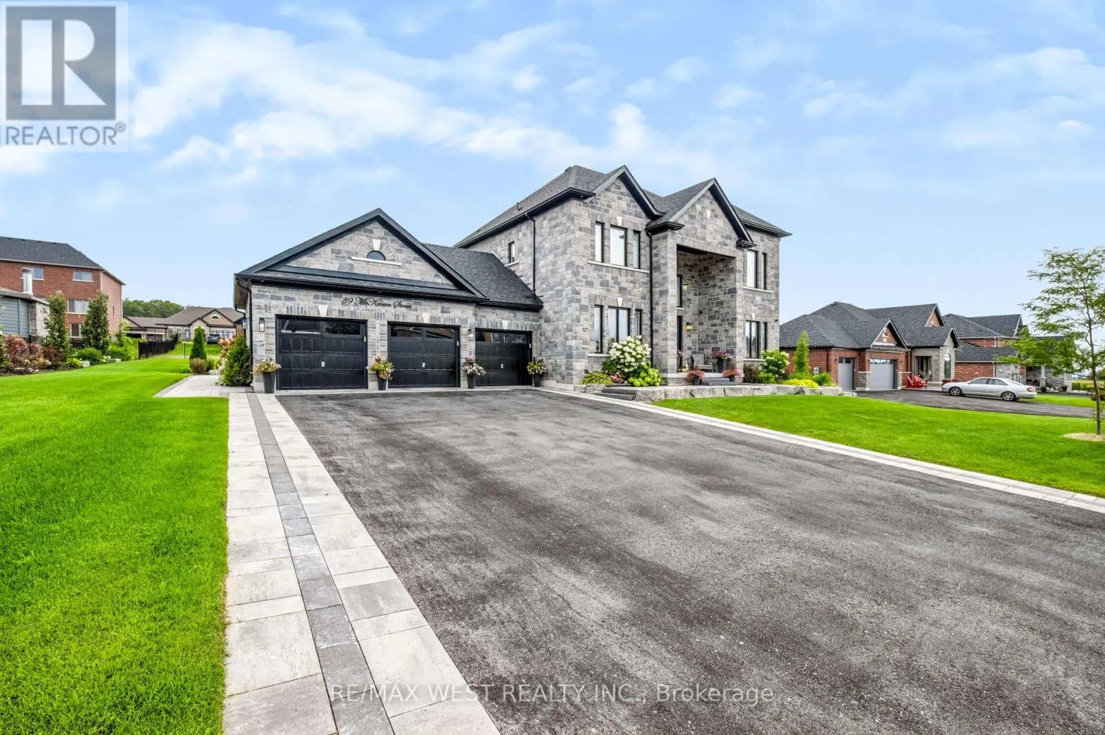 39 MCKEOWN STREET
