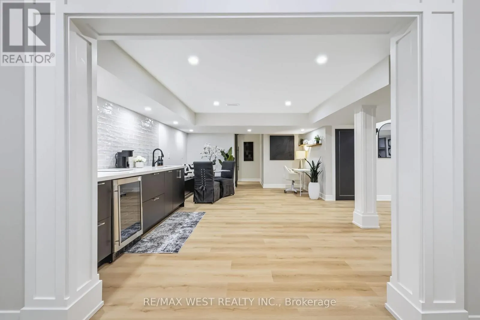 39 MCKEOWN STREET