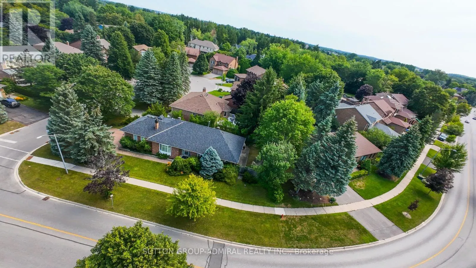 284 MURRAY DRIVE