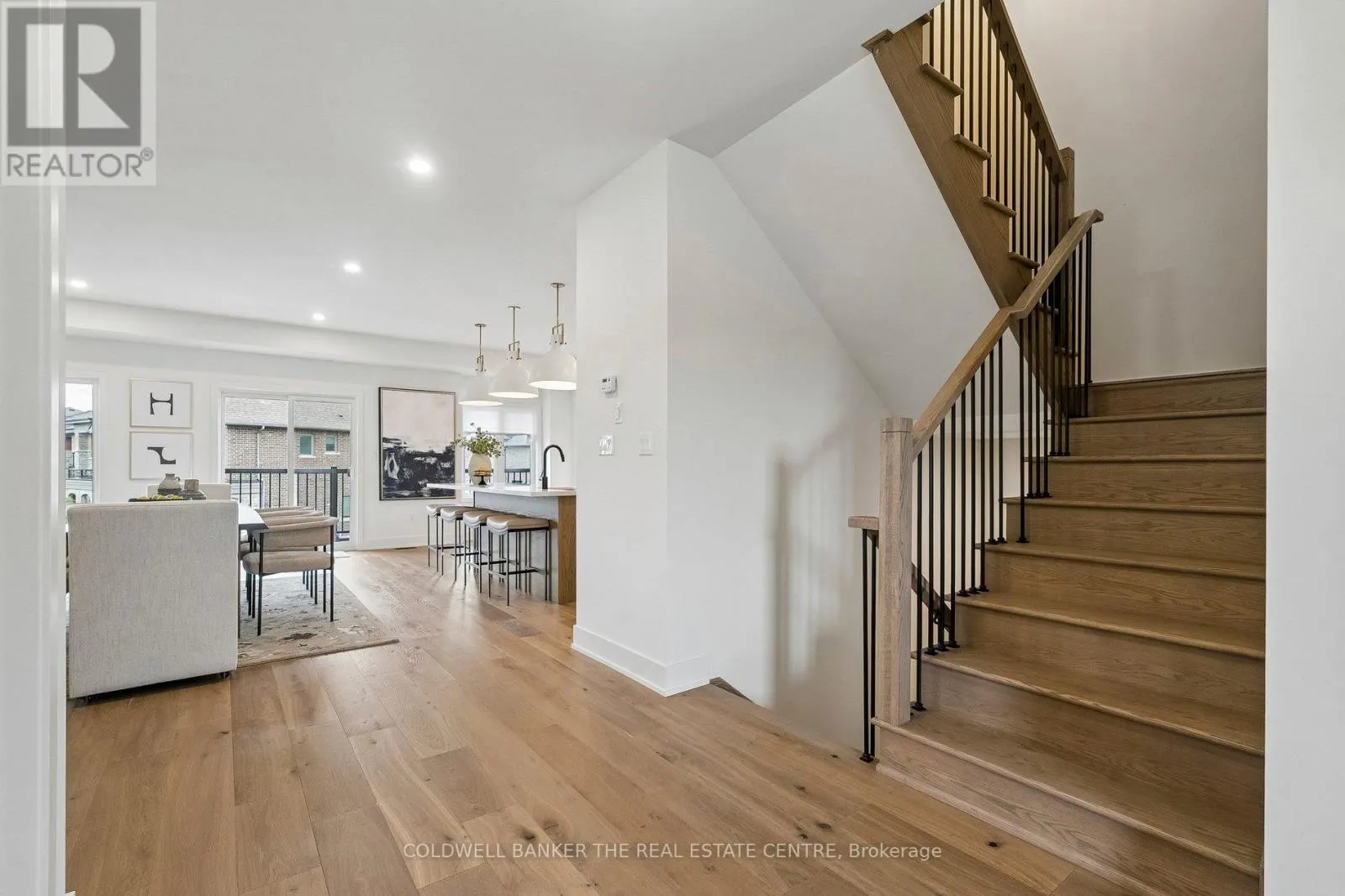 5 BALLINGER WAY