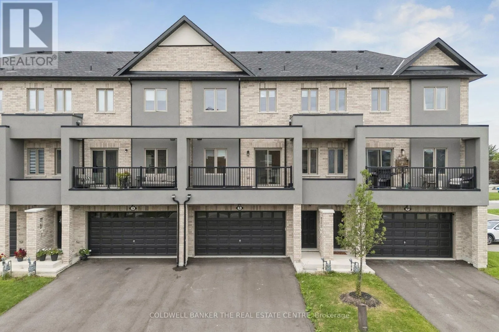 5 BALLINGER WAY
