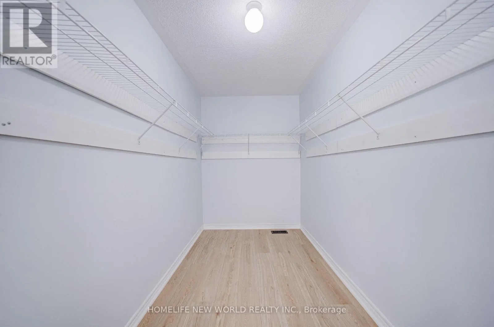 146 ART WEST AVENUE