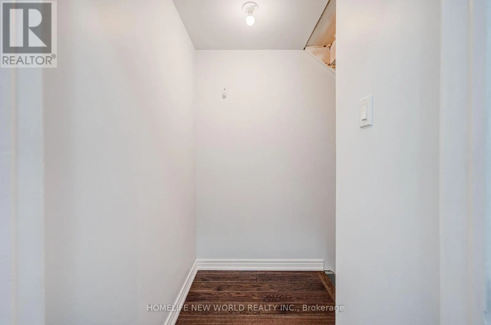 146 ART WEST AVENUE