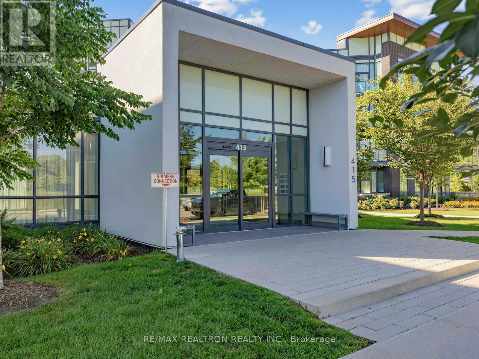 101 - 415 SEA RAY AVENUE