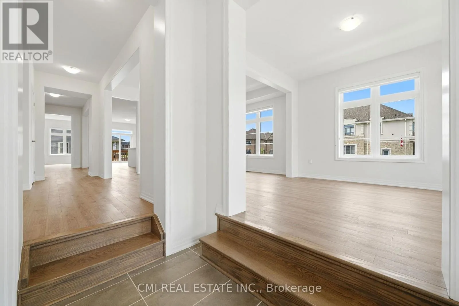 2 GEORGE ELLIS DRIVE