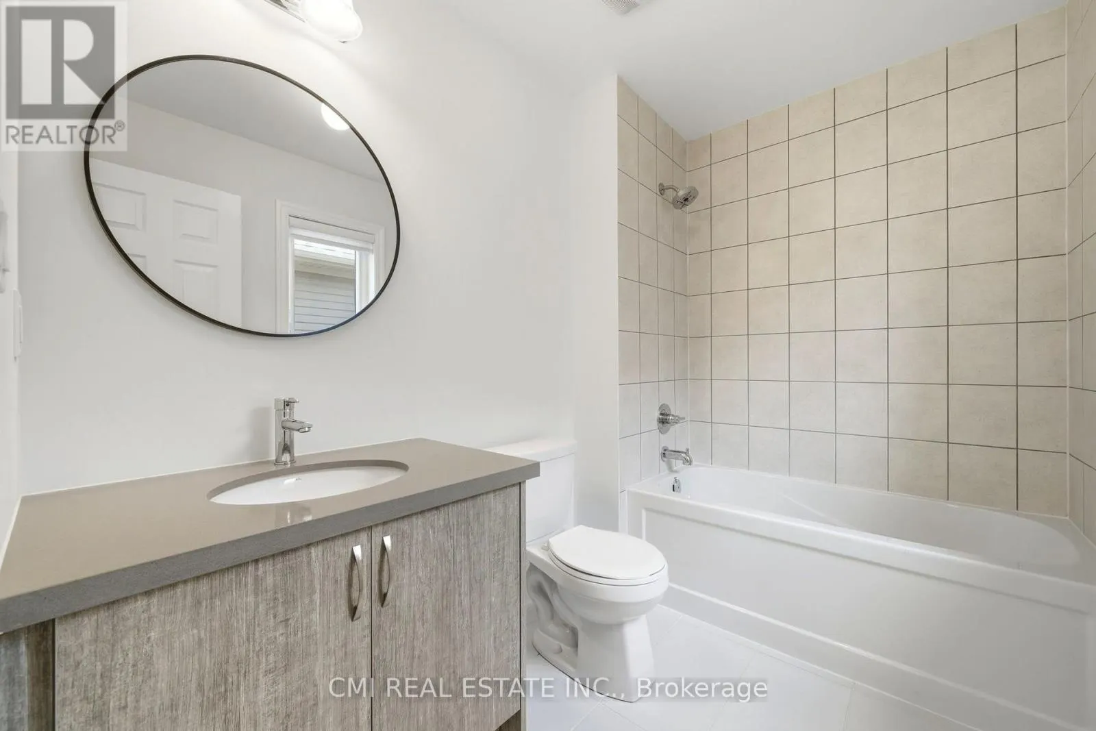 2 GEORGE ELLIS DRIVE