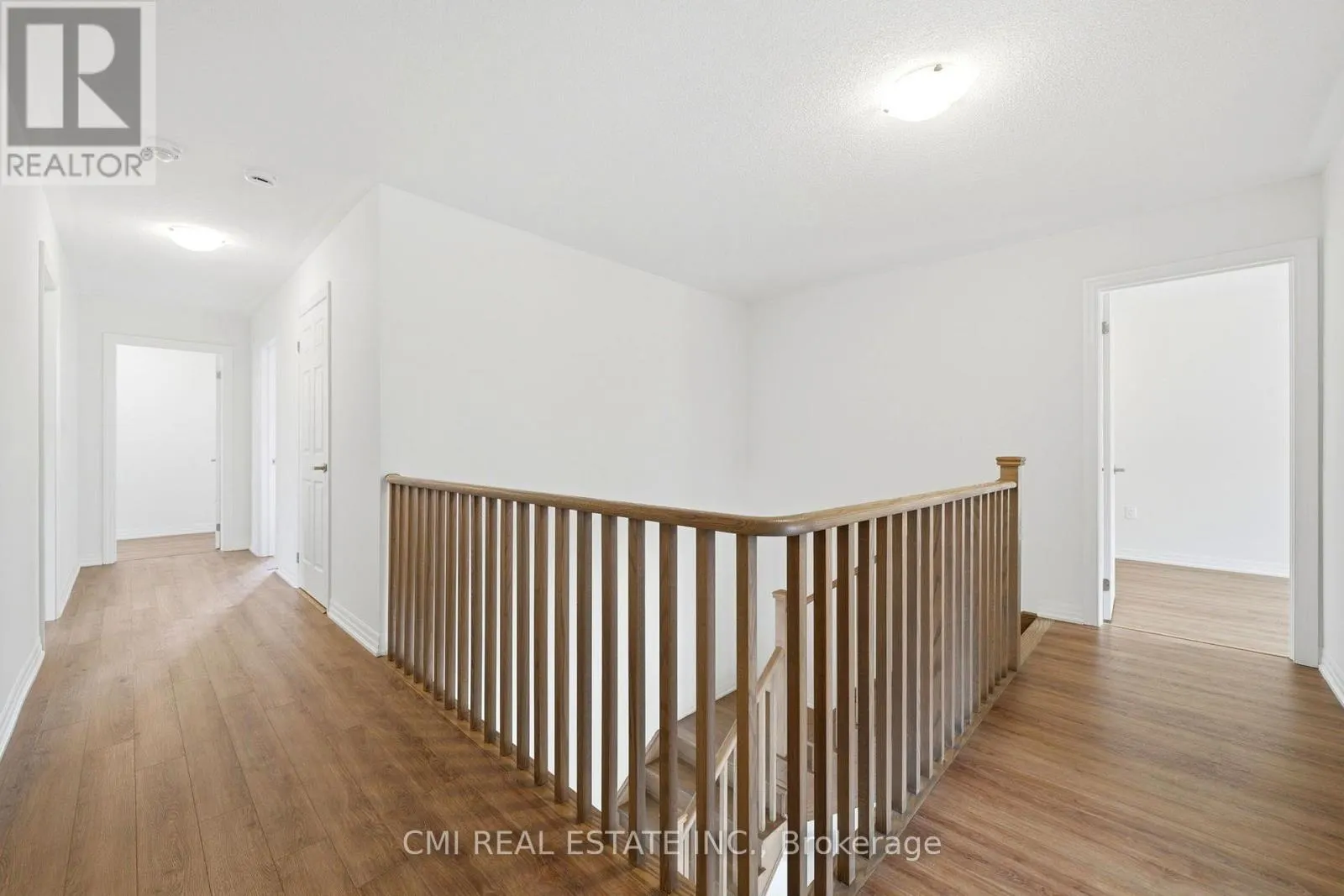 2 GEORGE ELLIS DRIVE