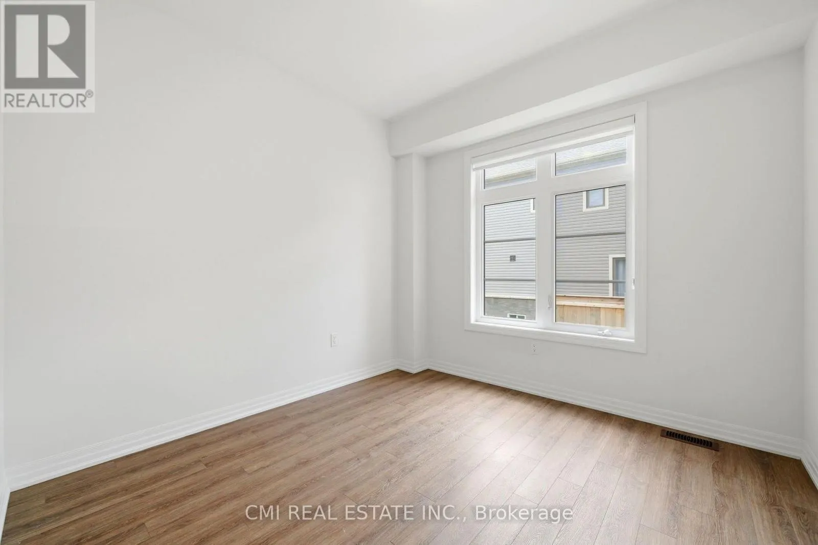 2 GEORGE ELLIS DRIVE