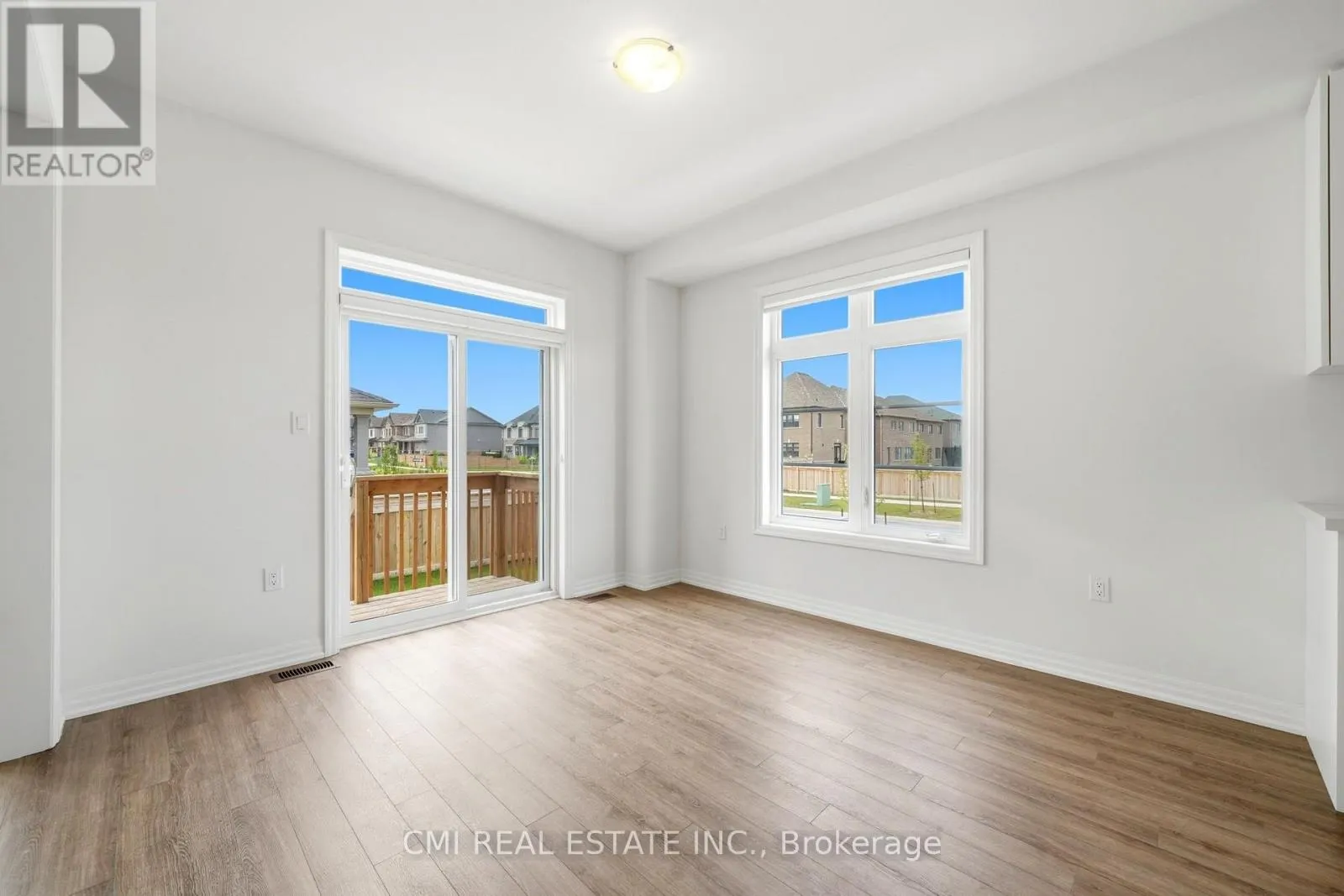 2 GEORGE ELLIS DRIVE