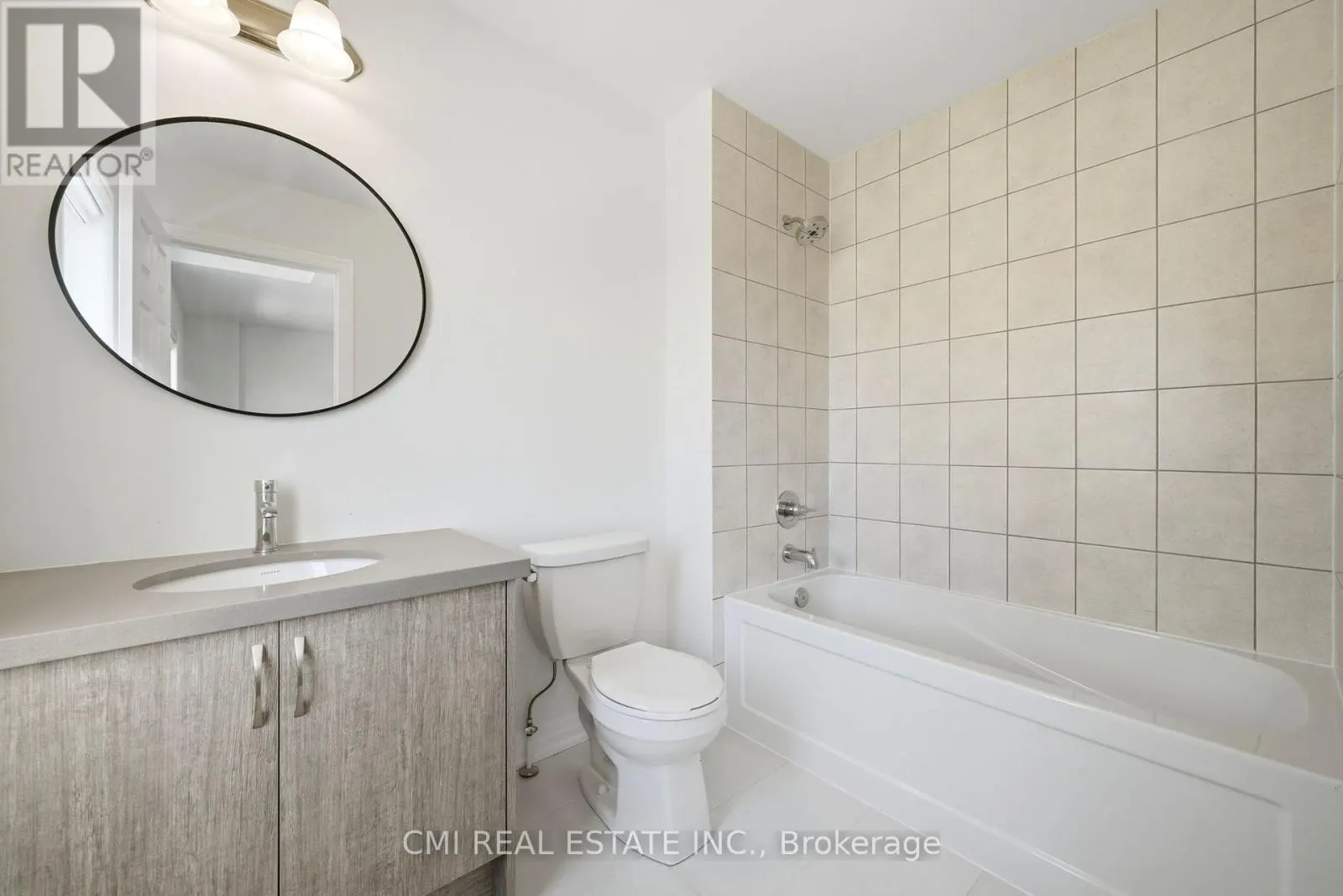 2 GEORGE ELLIS DRIVE