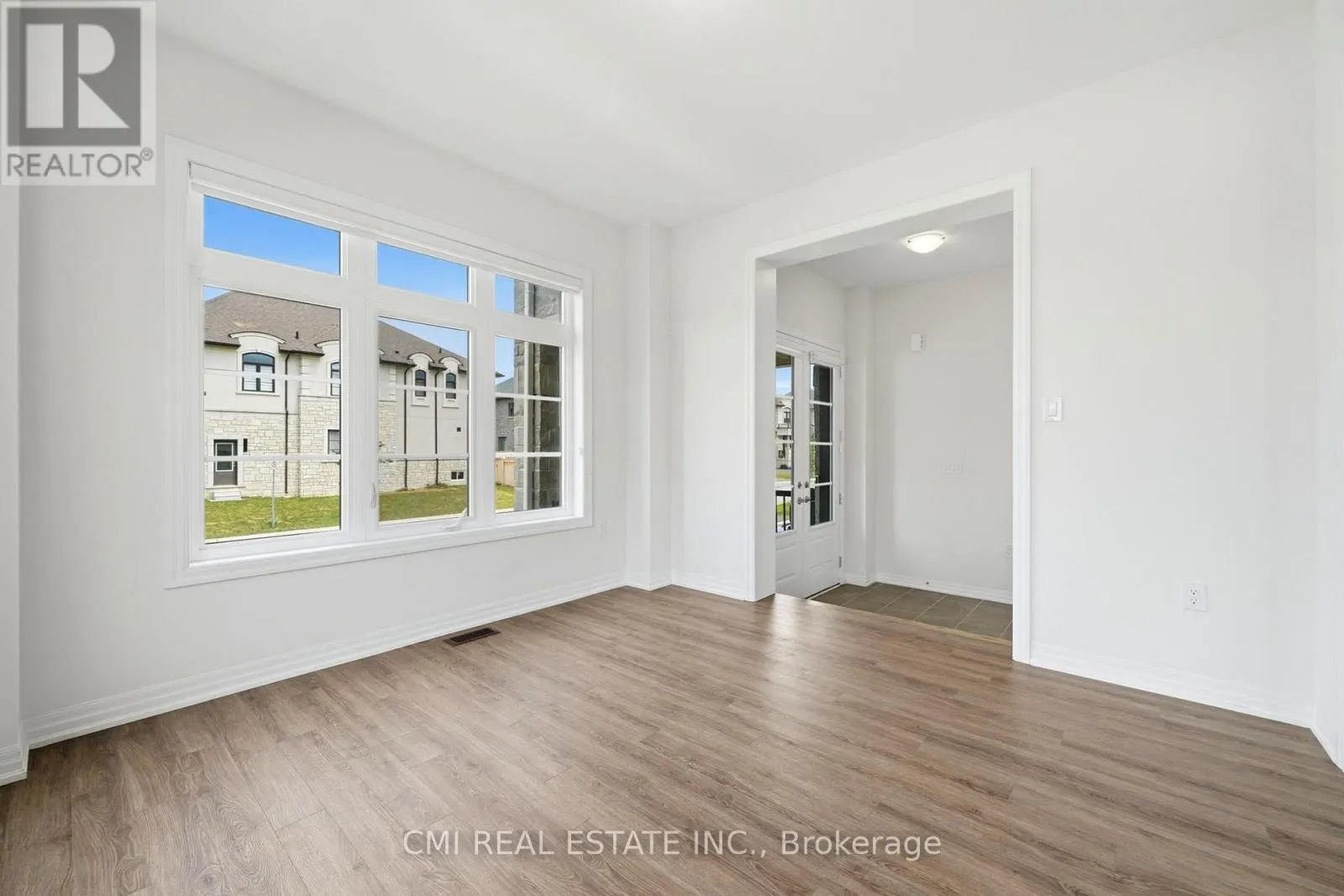2 GEORGE ELLIS DRIVE