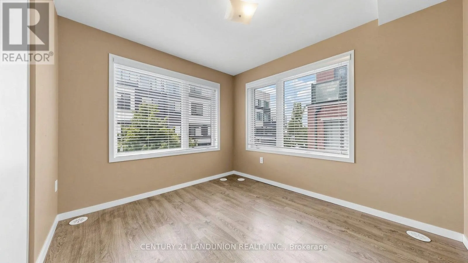 107 - 600 ALEX GARDNER CIRCLE