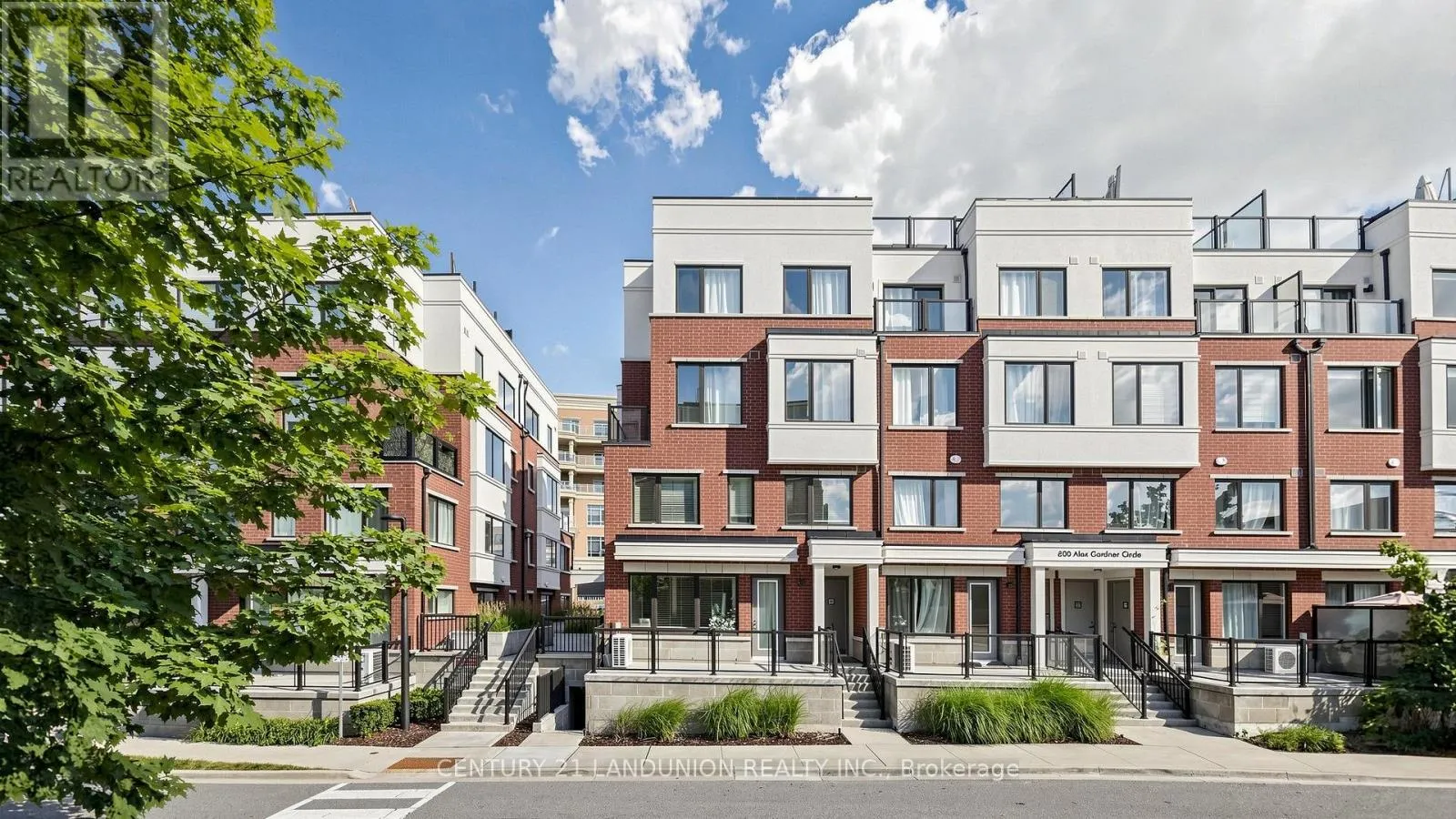 107 - 600 ALEX GARDNER CIRCLE