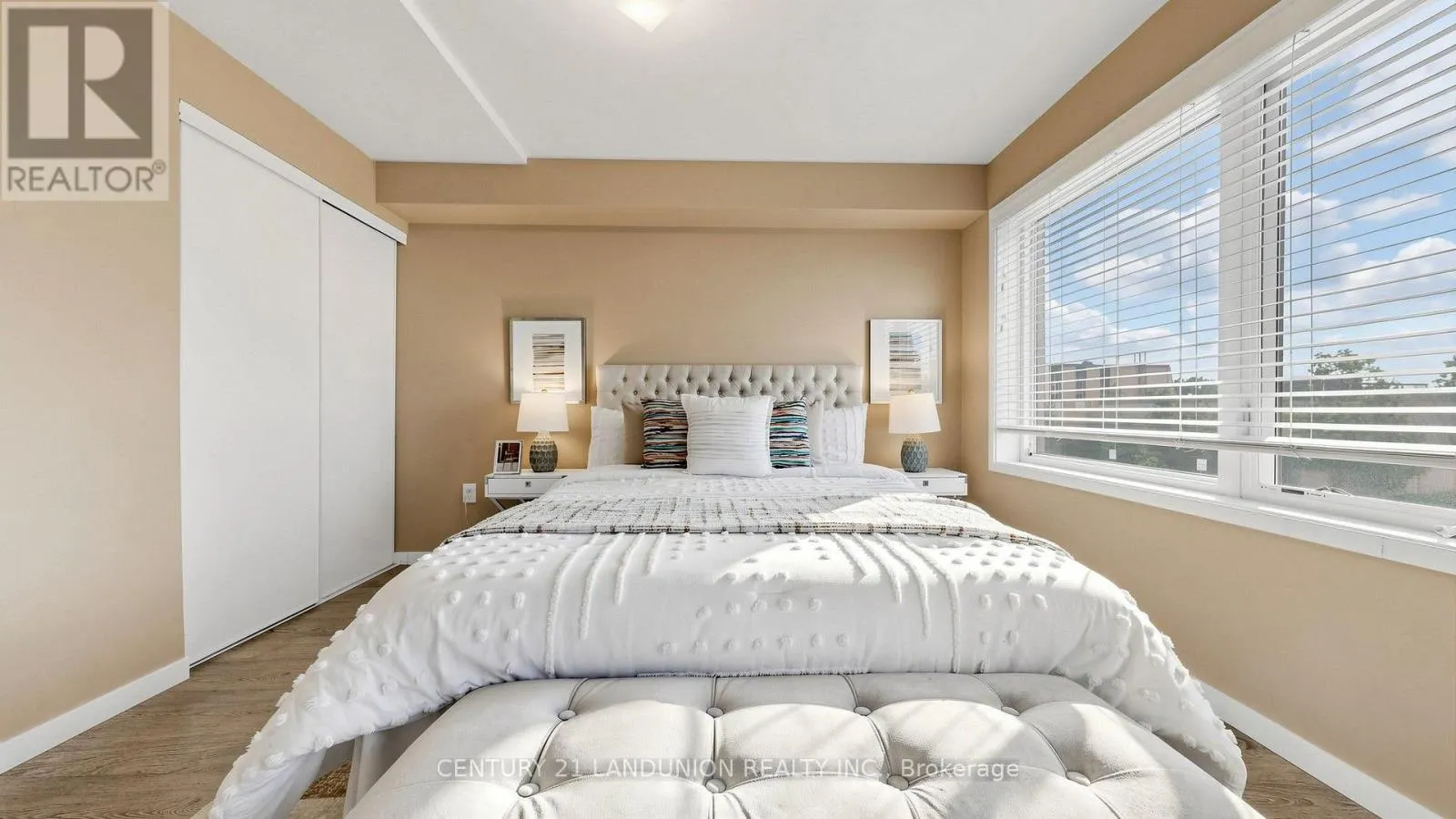 107 - 600 ALEX GARDNER CIRCLE
