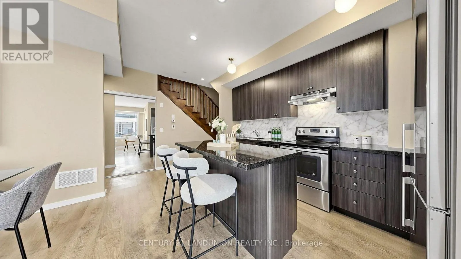 107 - 600 ALEX GARDNER CIRCLE