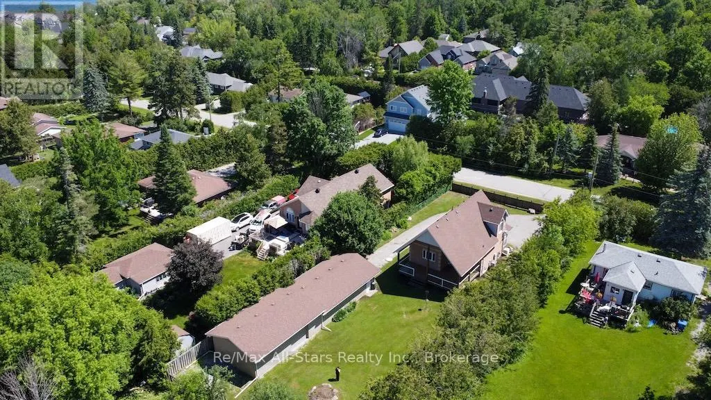 48 BRULE LAKEWAY