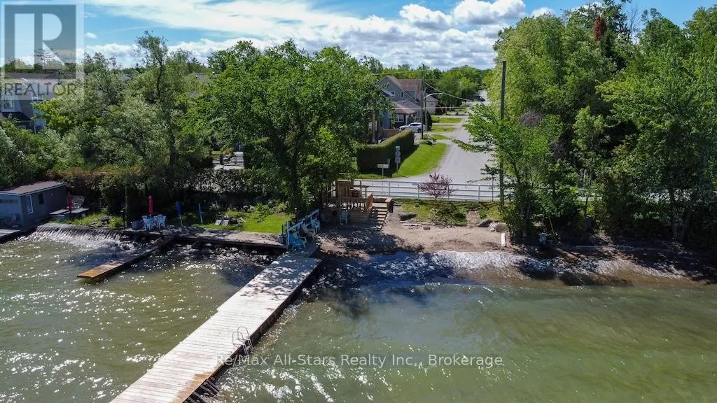 48 BRULE LAKEWAY