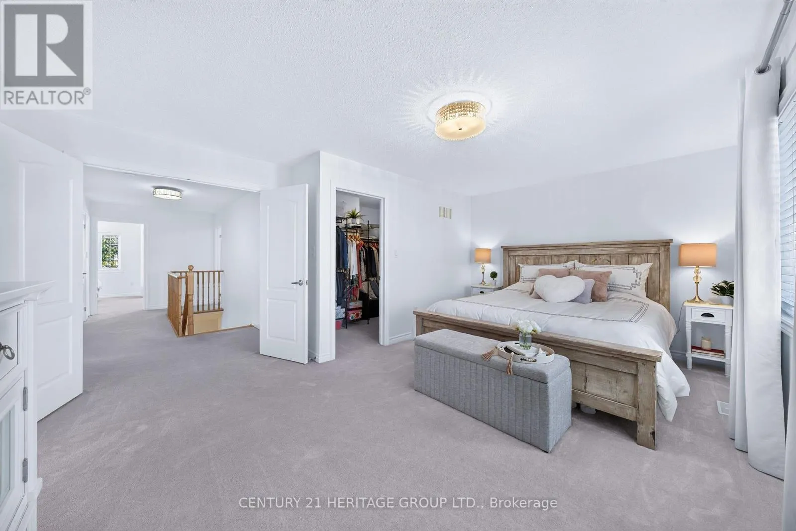 244 GORD CLELLAND GATE