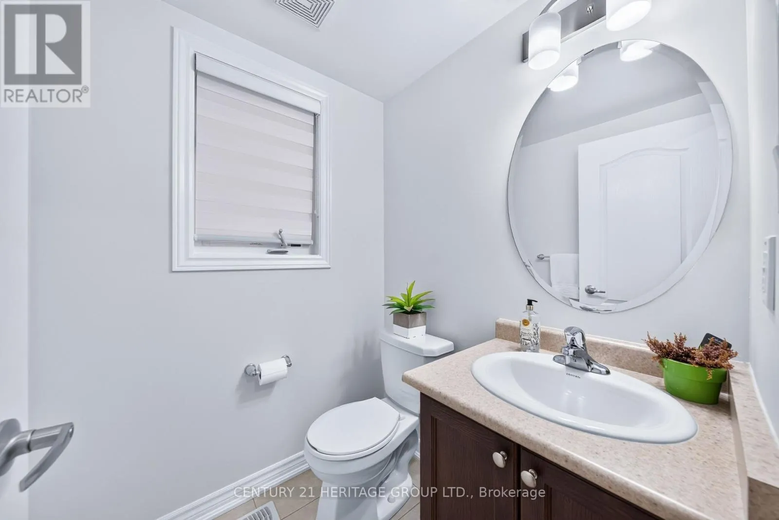 244 GORD CLELLAND GATE